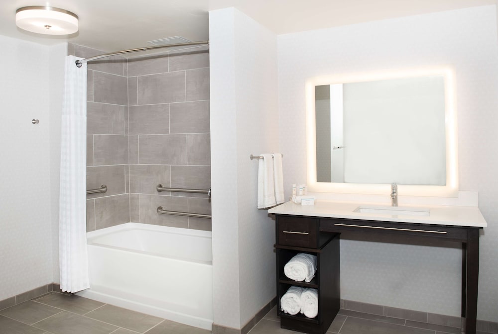 Homewood Suites by Hilton North Charleston - photo 32
