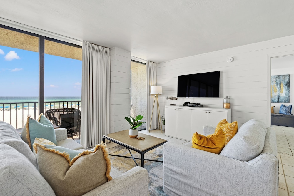Sandpiper Beacon Beach Resort - photo 246