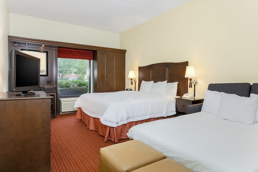 Hampton Inn Champaign Urbana - photo 14