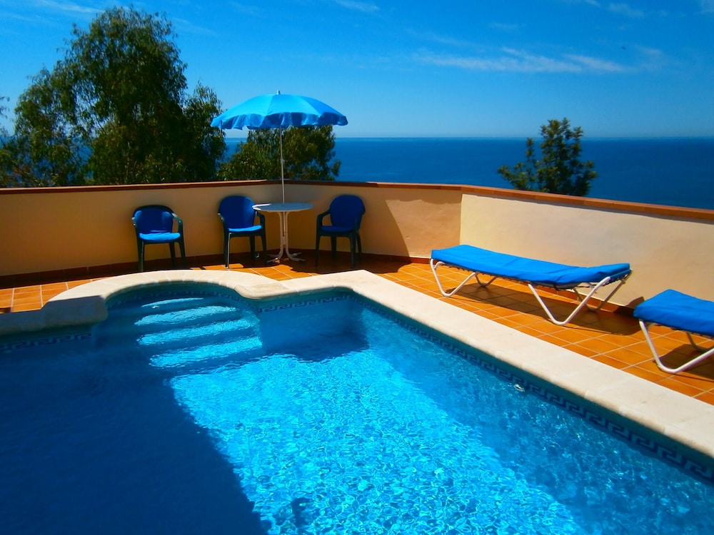 Charming house with sea view Nerja and private pool — 4-Star Luxury Hotel in Nerja, Spain