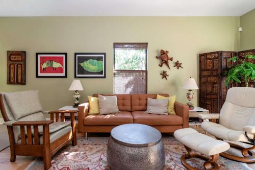 The Forest - carbon neutral hotel in Austin