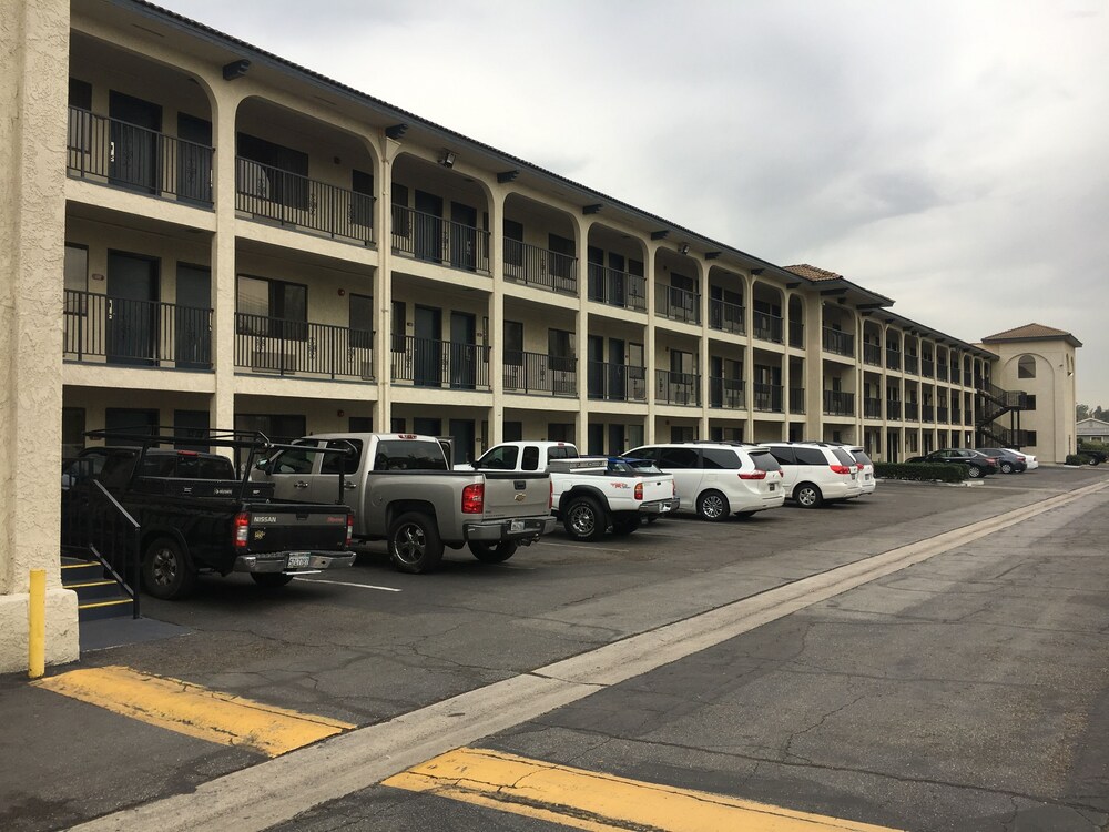Motel6 Artesia CA - photo 63