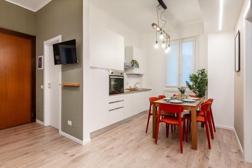StayEasy Sauli 2 Bedrooms 2 bathrooms Central Station — 4-Star Luxury Hotel in Milan, Italy