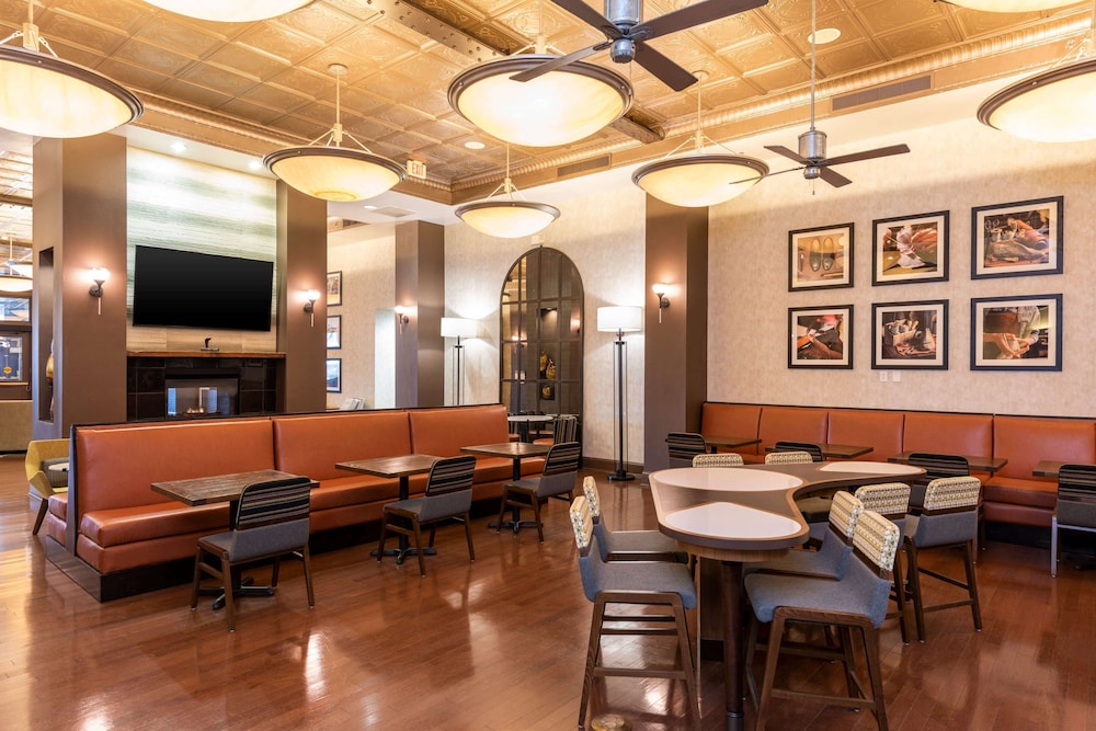 Homewood Suites by Hilton Indianapolis Downtown - photo 31