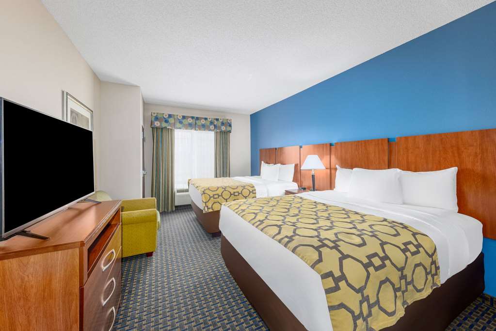 Baymont by Wyndham Pratt - photo 22