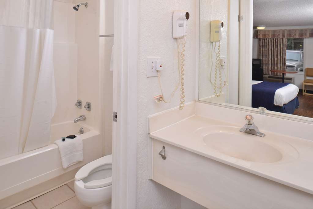 Americas Best Value Inn and Suites Jackson - photo 14