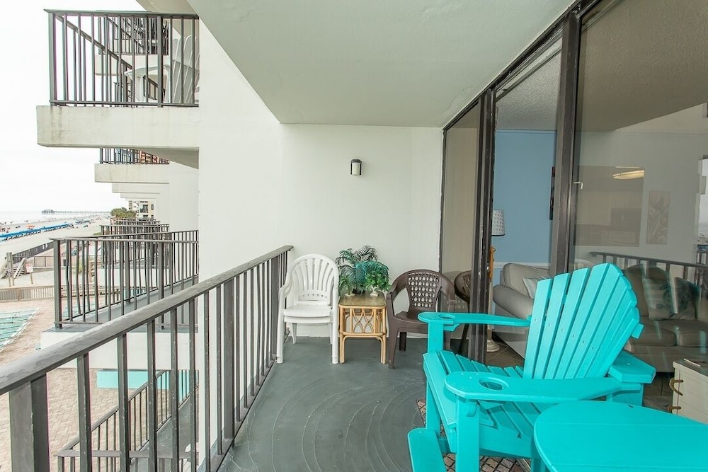 Royal Garden Resort 209 2 Bedroom Condo by RedAwning - photo 17