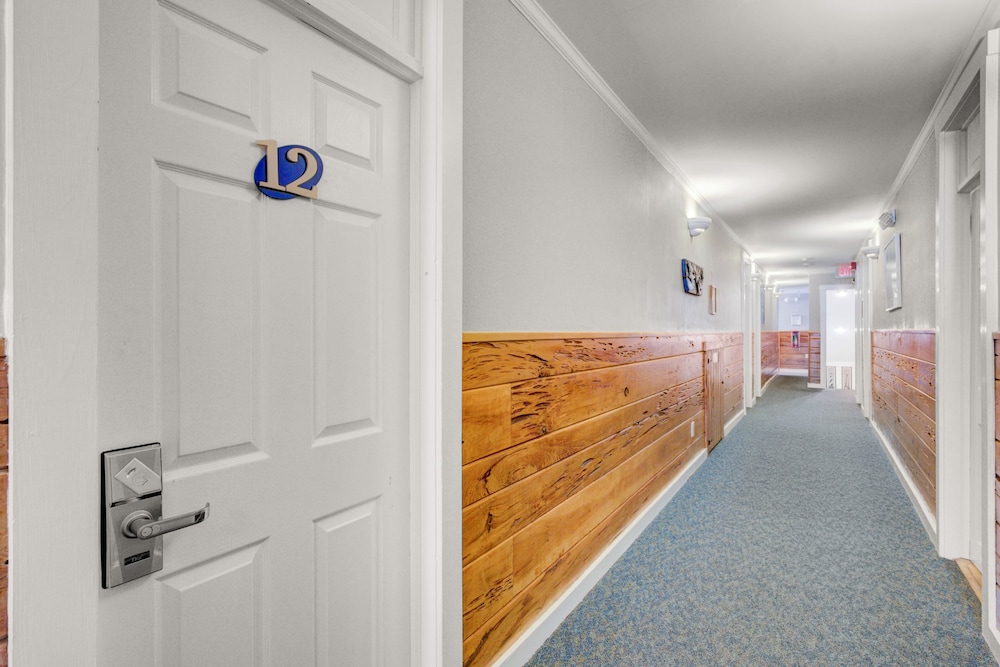 Surf City Hotel - photo 46