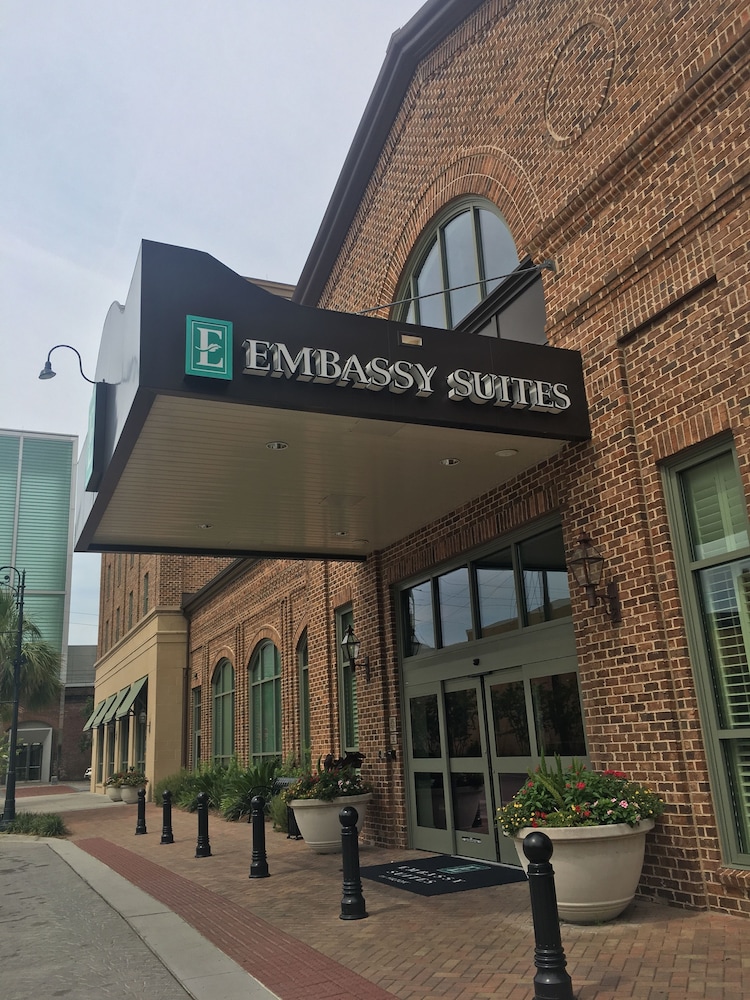 Embassy Suites by Hilton Savannah Historic District - photo 50
