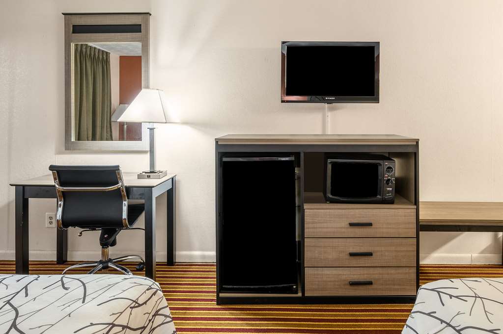 Americas Best Value Inn Heflin - photo 19