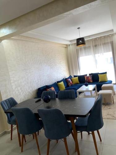 Jolie Appartement avec Balcon Parking a 50 m de la plage — 4-Star Luxury Hotel in Essaouira, Morocco