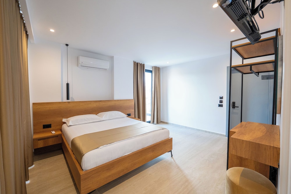 Hotel Enad — Ksamil — photo 5