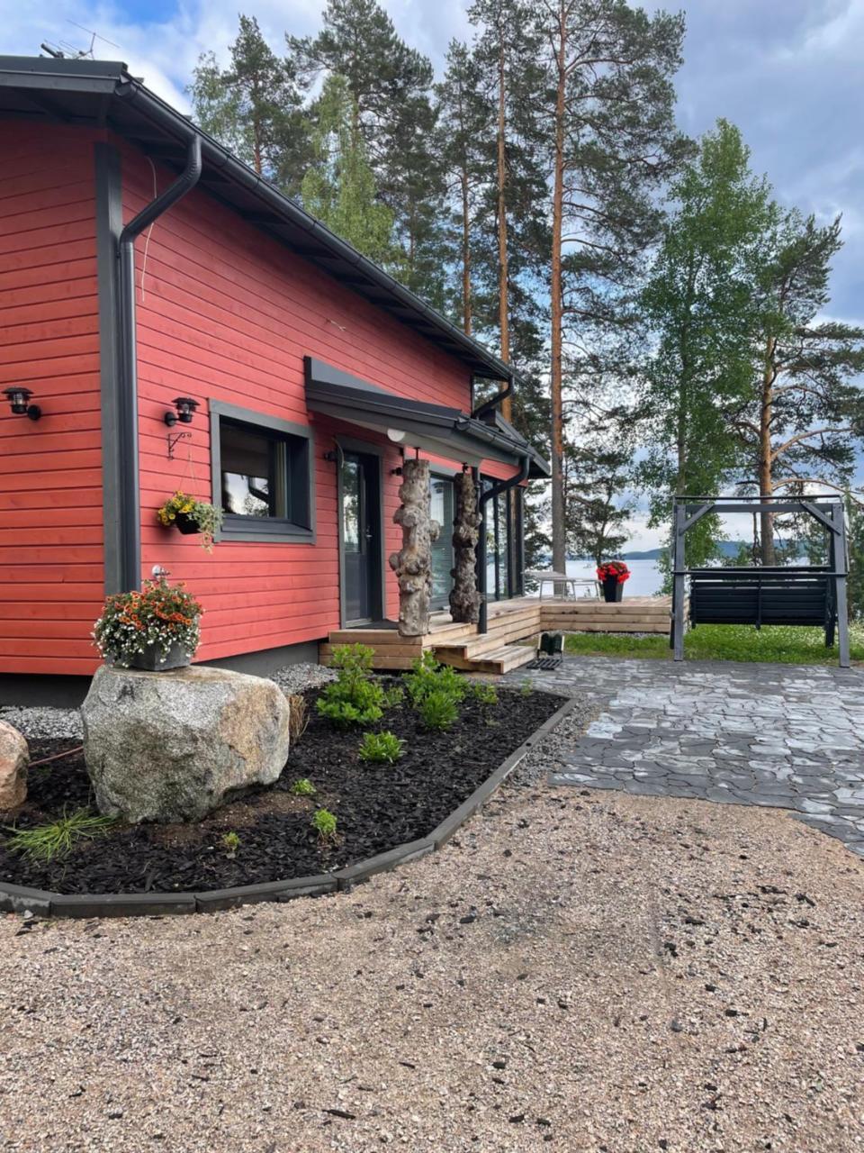 Hideaway cottage — 4-Star Luxury Hotel in Muurame, Finland
