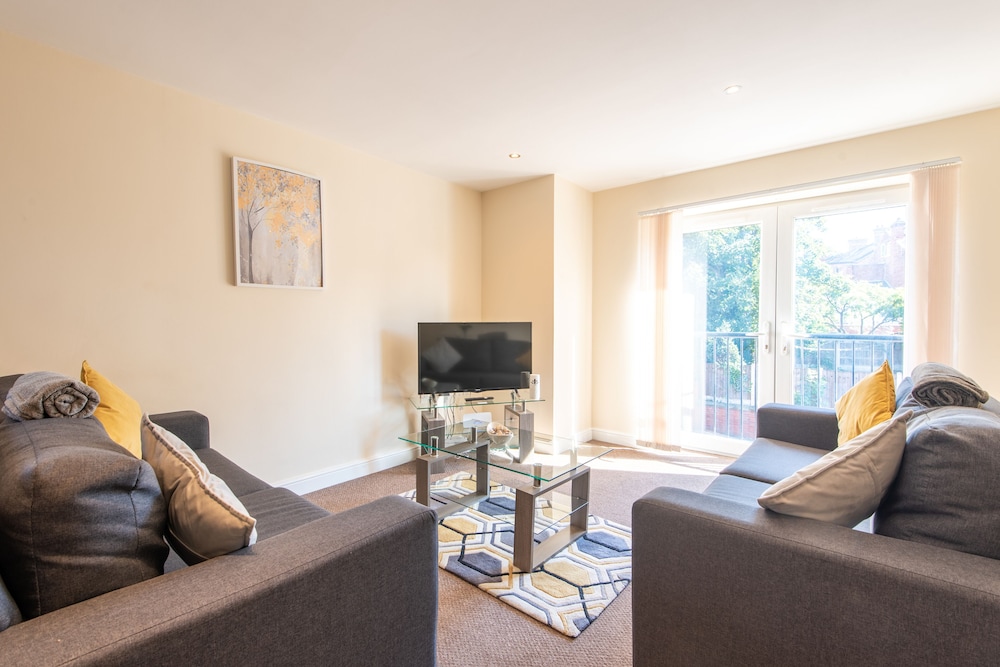 Apartment 11 — 4-Star Luxury Hotel in Worksop, United Kingdom