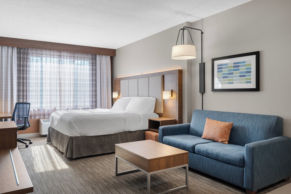 Holiday Inn Express Coralville by IHG - photo 8