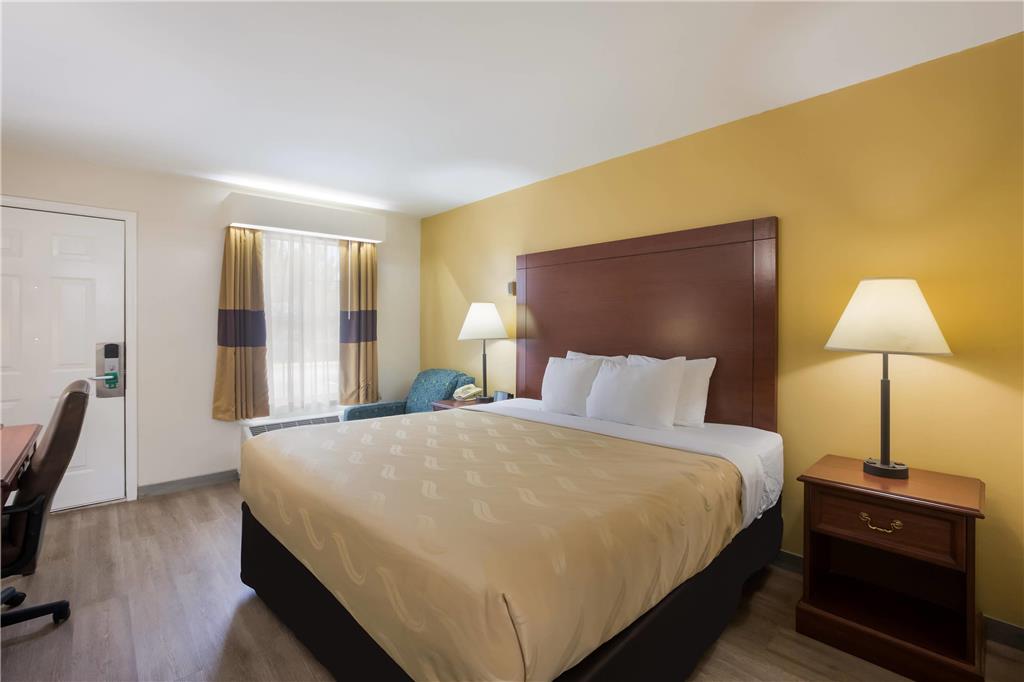 Quality Inn & Suites Greensboro near Lake Oconee - photo 7