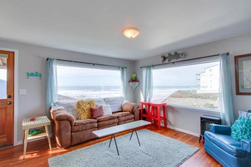 The Pearl of Nye Beach in Newport, United States