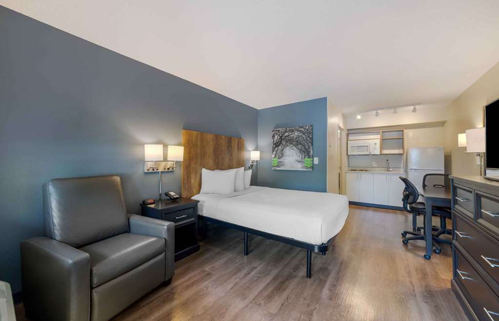 Extended Stay America Suites Miami Airport Doral - photo 20