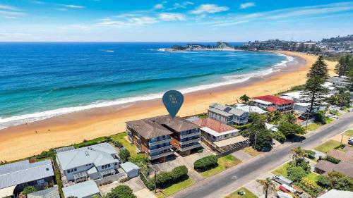 Manyana Accom Holidays in Wamberal, Australia