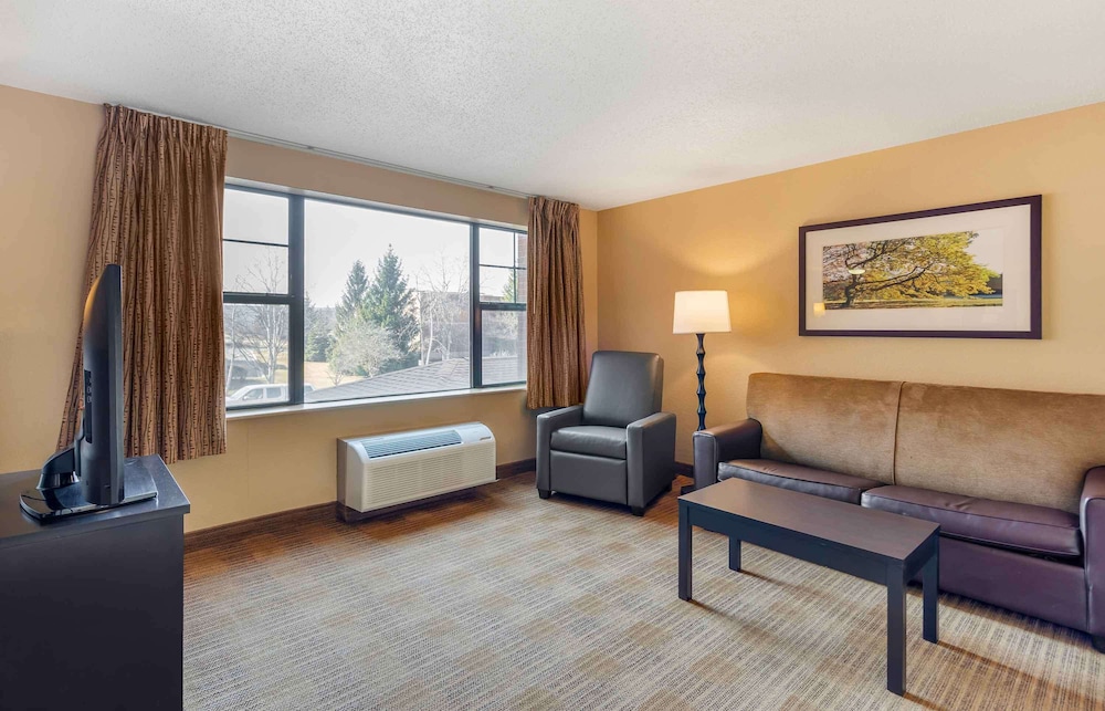 Extended Stay America Suites Chicago Vernon Hills Lake Fores - photo 17