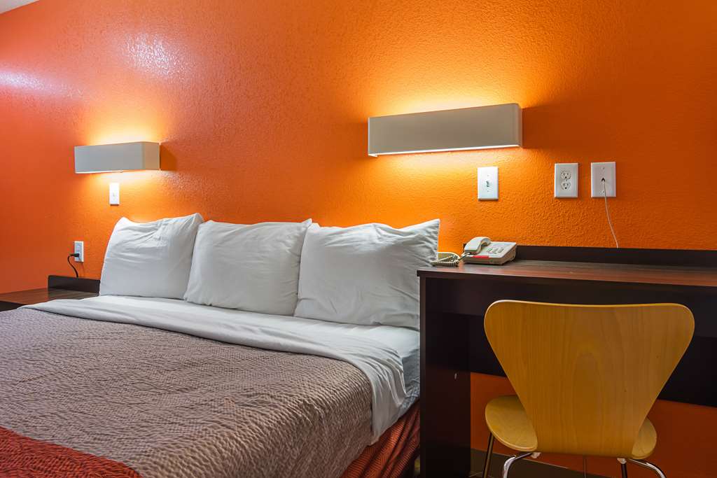 Motel 6 Tucker GA Atlanta Northeast - photo 7