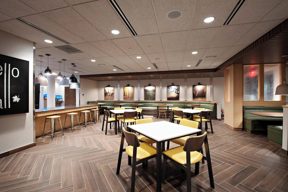 Fairfield Inn & Suites by Marriott Dayton North - photo 26