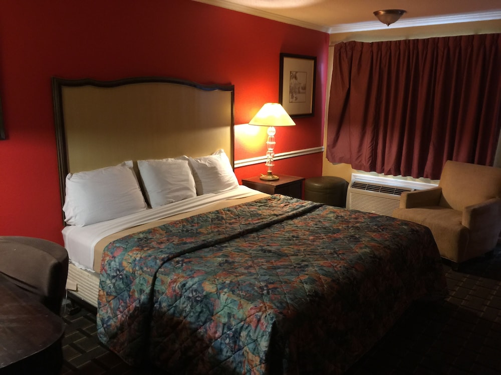 Stay Express Inn & Suites Demopolis - photo 6
