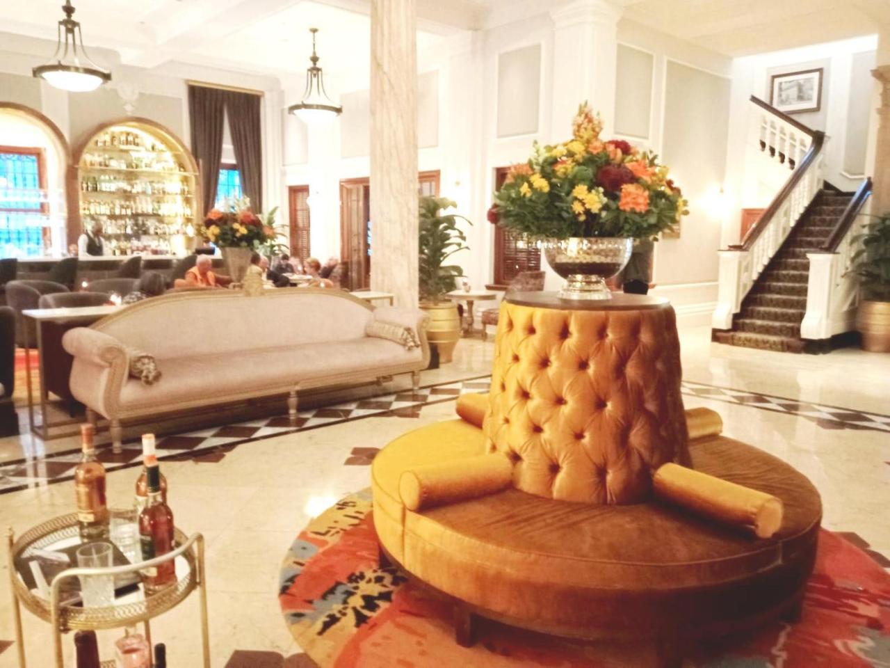 Taj Cape Town Fabulous 2 Bedroom Near Top Floor with Stunning Table Mtn Views — 5-Star Luxury Hotel in Cape Town, South Africa