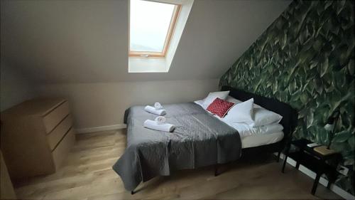 All Season Lasówka Klimat Willa 10 osobowa z widokiem na góry Sauna opalana drewnem Jacuzzi 4km do Zieleniec SKI Arena in Unknown City, Poland