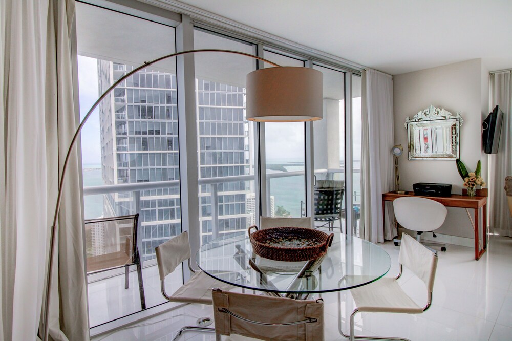 Private Residences at ICON Twr3 by JOS17 - photo 30