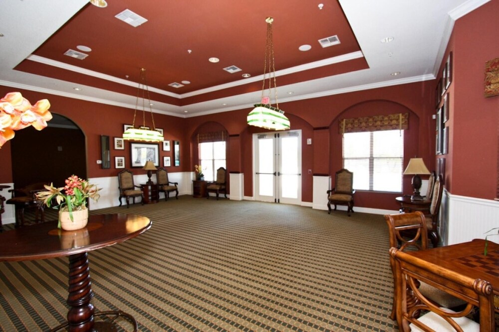 2633 Trafalgar Village - photo 27