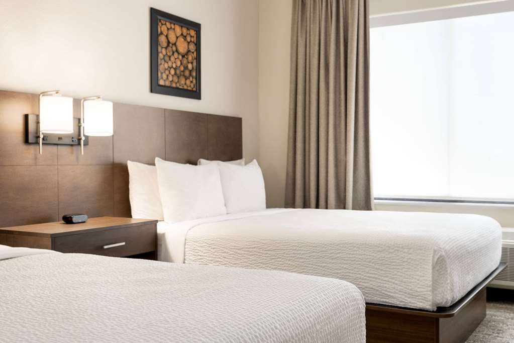 Days Inn & Suites by Wyndham Bozeman - photo 27