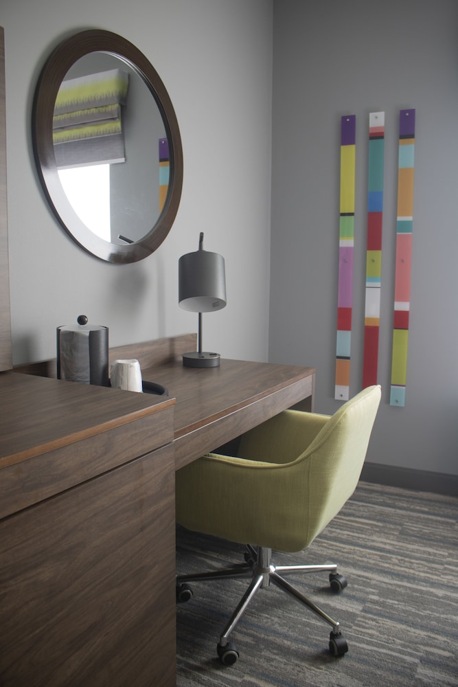 Hampton Inn & Suites Portland West - photo 21