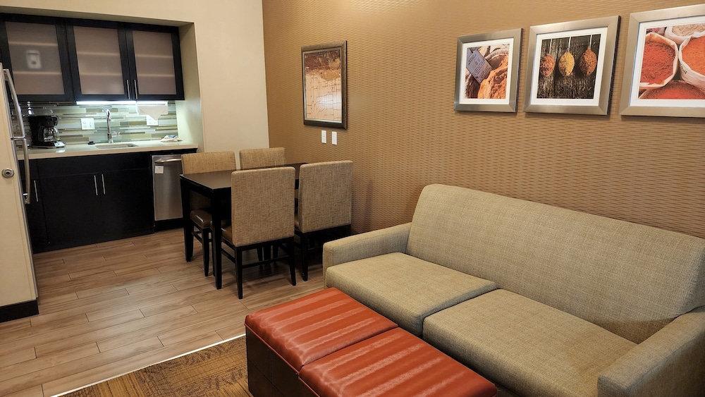 Staybridge Suites Denver Downtown by IHG - photo 24