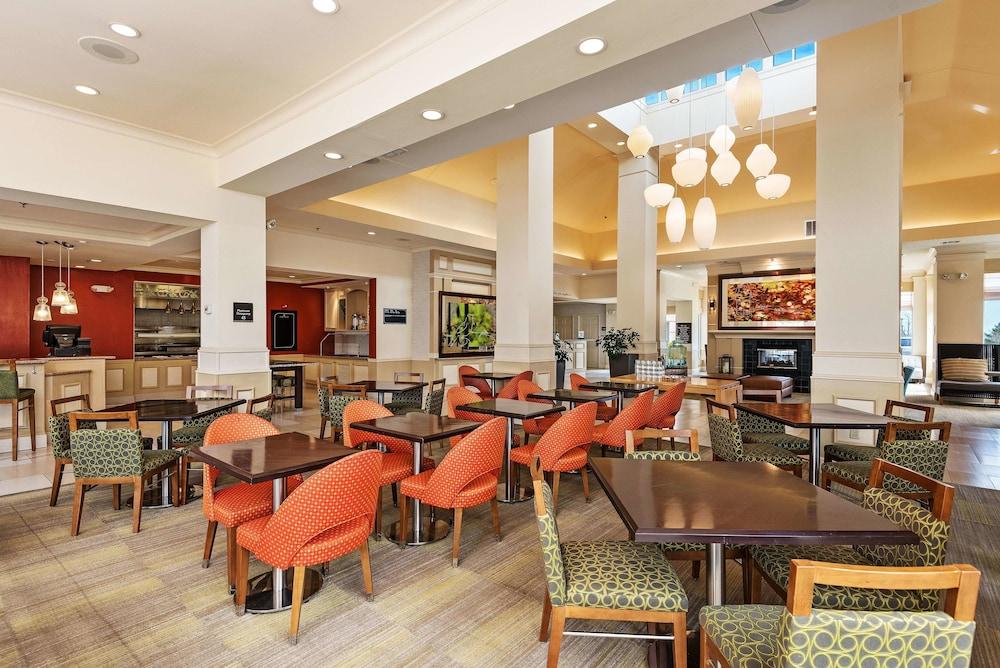 Hilton Garden Inn Overland Park - photo 28