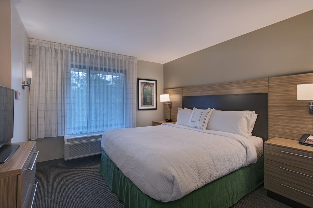 TownePlace Suites by Marriott Slidell - photo 8