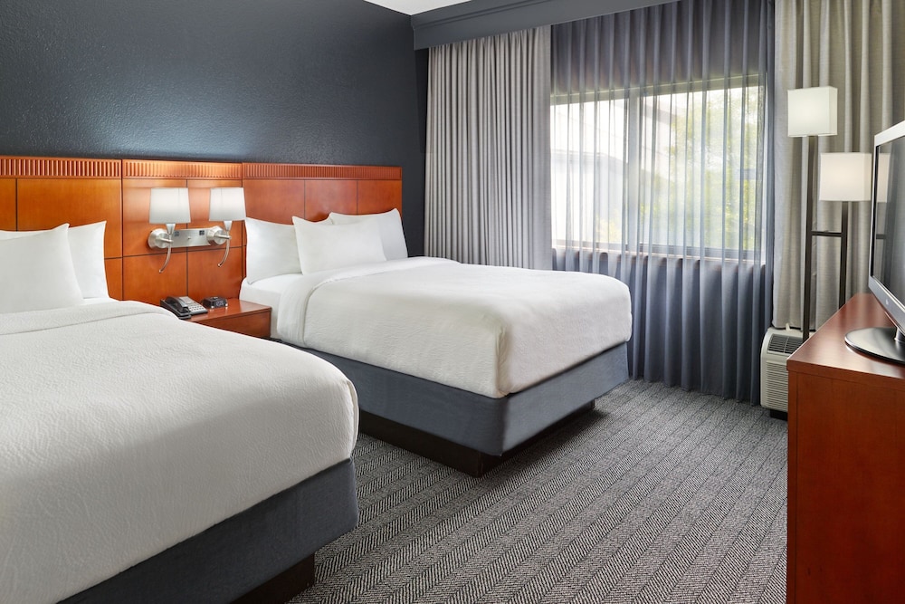 Courtyard by Marriott Nashville Brentwood - photo 12