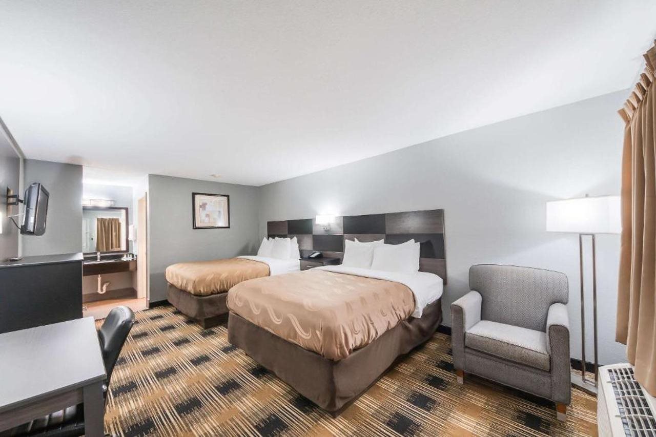 Quality Inn Near Medical Center - photo 25