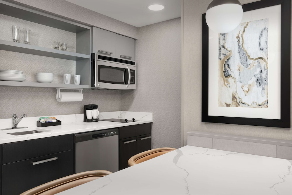 Homewood Suites By Hilton York - photo 18