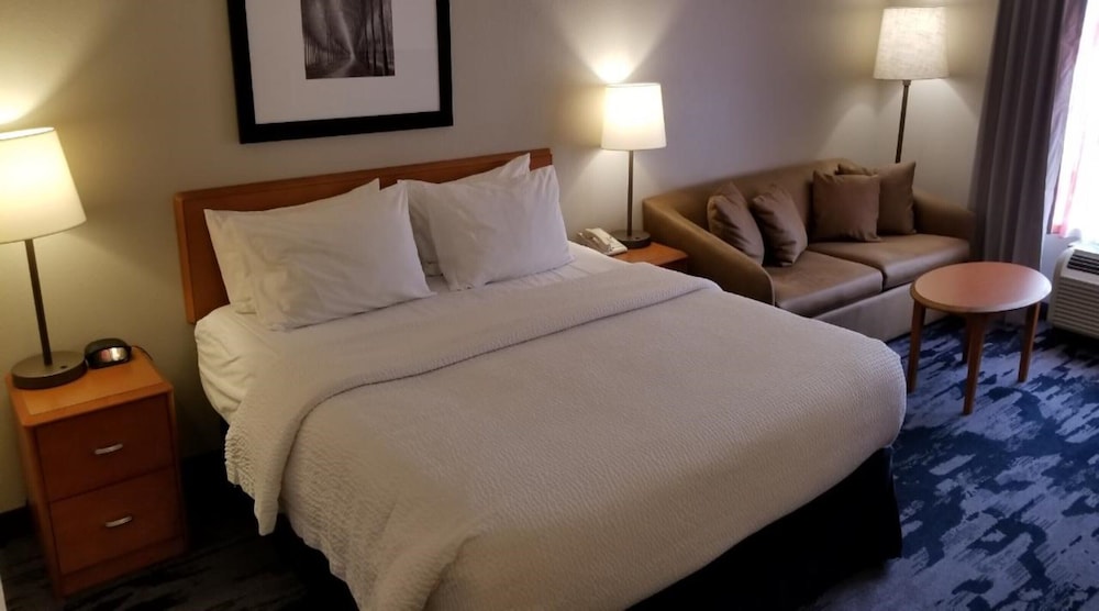 Fairfield Inn & Suites by Marriott Mt. Vernon Rend Lake - photo 8