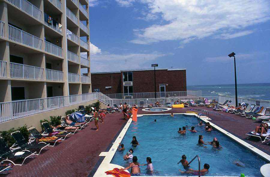 The Flamingo Hotel and Tower - photo 31