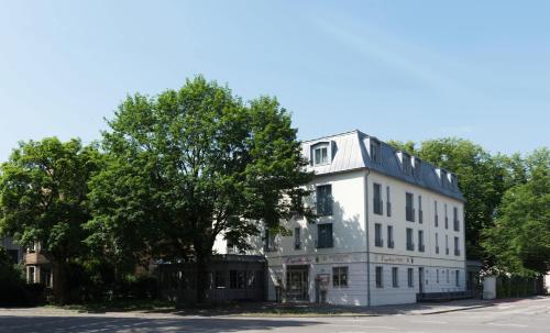 Restaurant & Hotel Engelkeller — Memmingen — photo 2