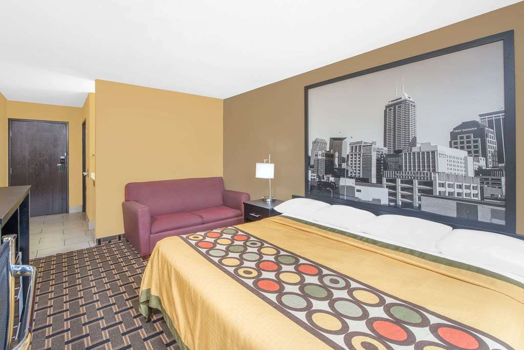 Super 8 by Wyndham Terre Haute - photo 5