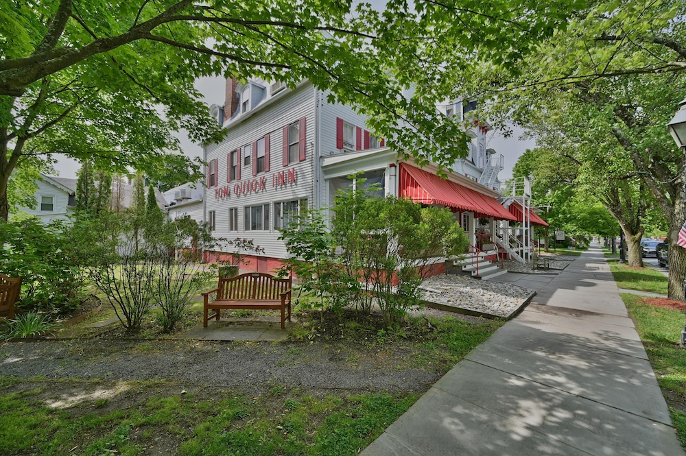 Tom Quick Inn - photo 89