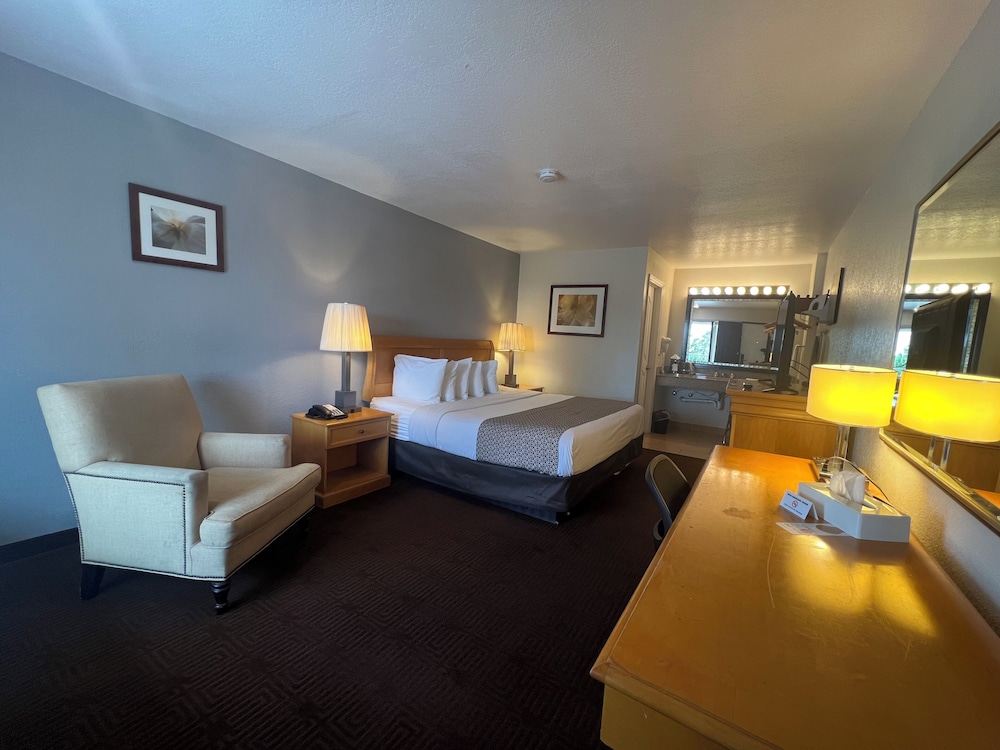 Garden Inn Homestead - photo 25