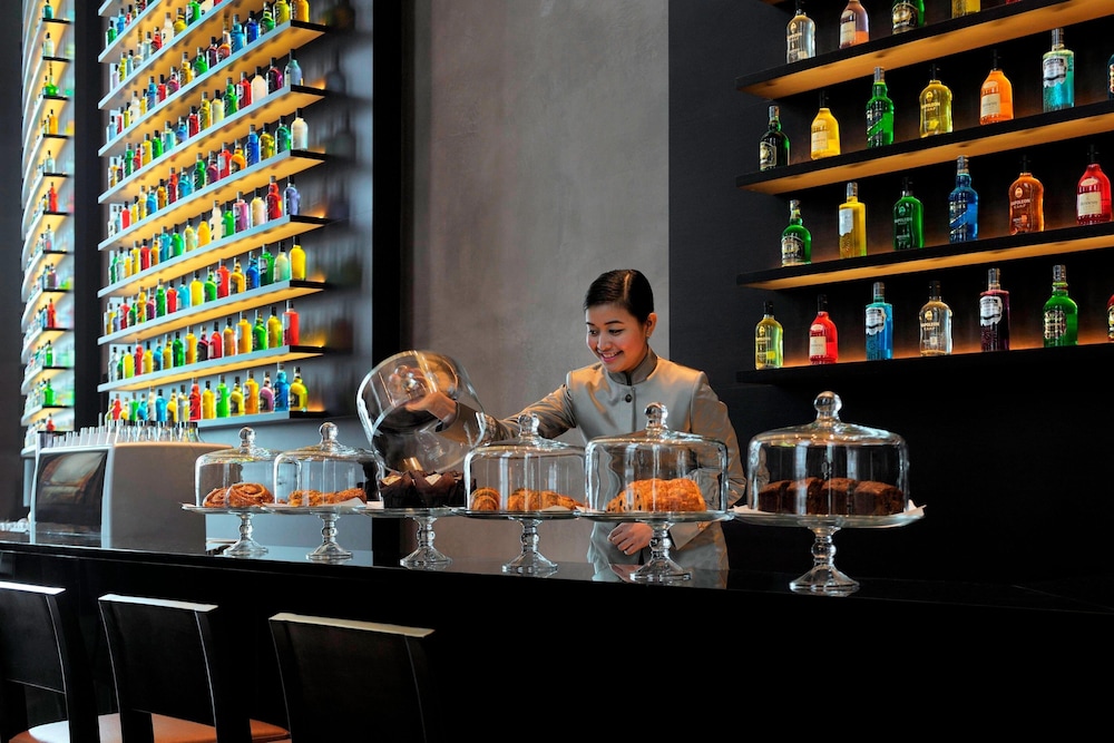 מזון ומשקאות