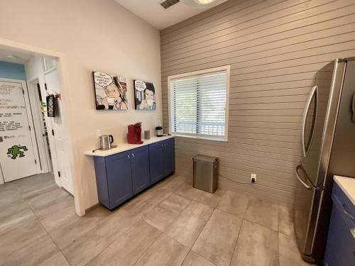 Mod And Fun Villa With Full Access To All Resort Amenities 9ewc 2 Bedroom Villa - photo 18