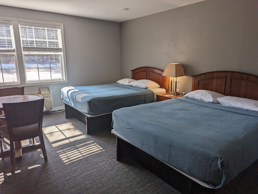 Beach Harbor Resort - photo 22