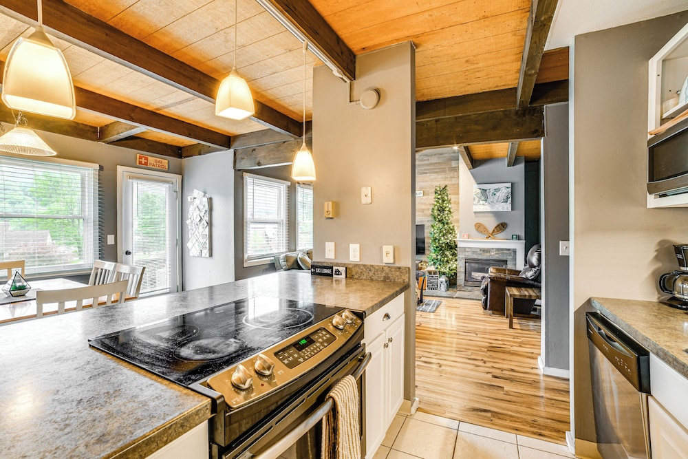 Cortland Townhome Walk to Greek Peak Mtn Resort - photo 12