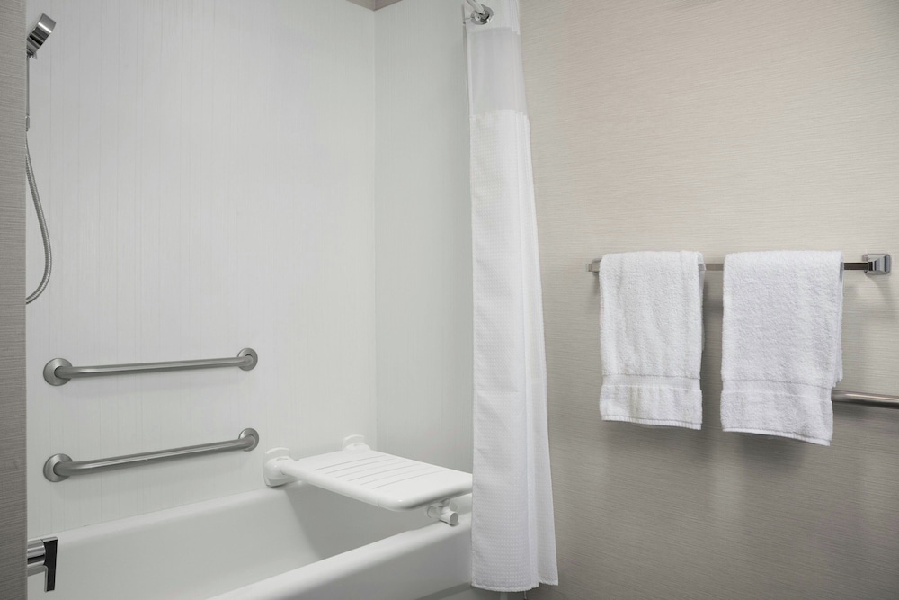 Courtyard by Marriott Lakeland - photo 17
